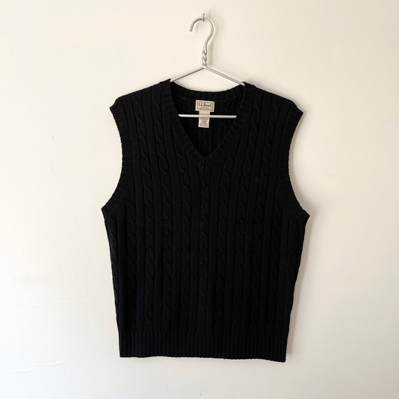 L.L. Bean Other - Vintage L.L. Bean Men’s Black Cable Knit Sweater Vest
